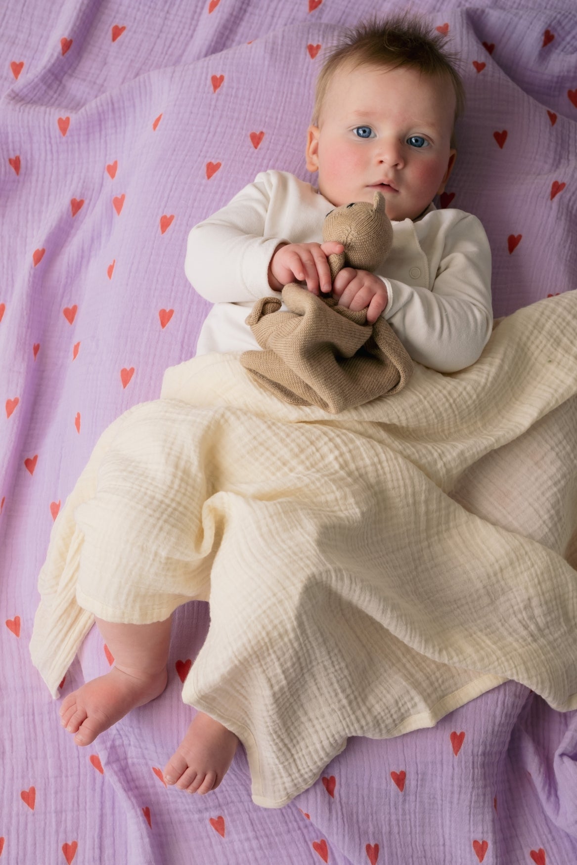 Pearls and Swines Studio Noos - Swaddle Large - Lilac Hearts - Pearls & Swines