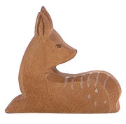 Ostheimer Ostheimer - Fawn lying - Wooden animal - Pearls & Swines