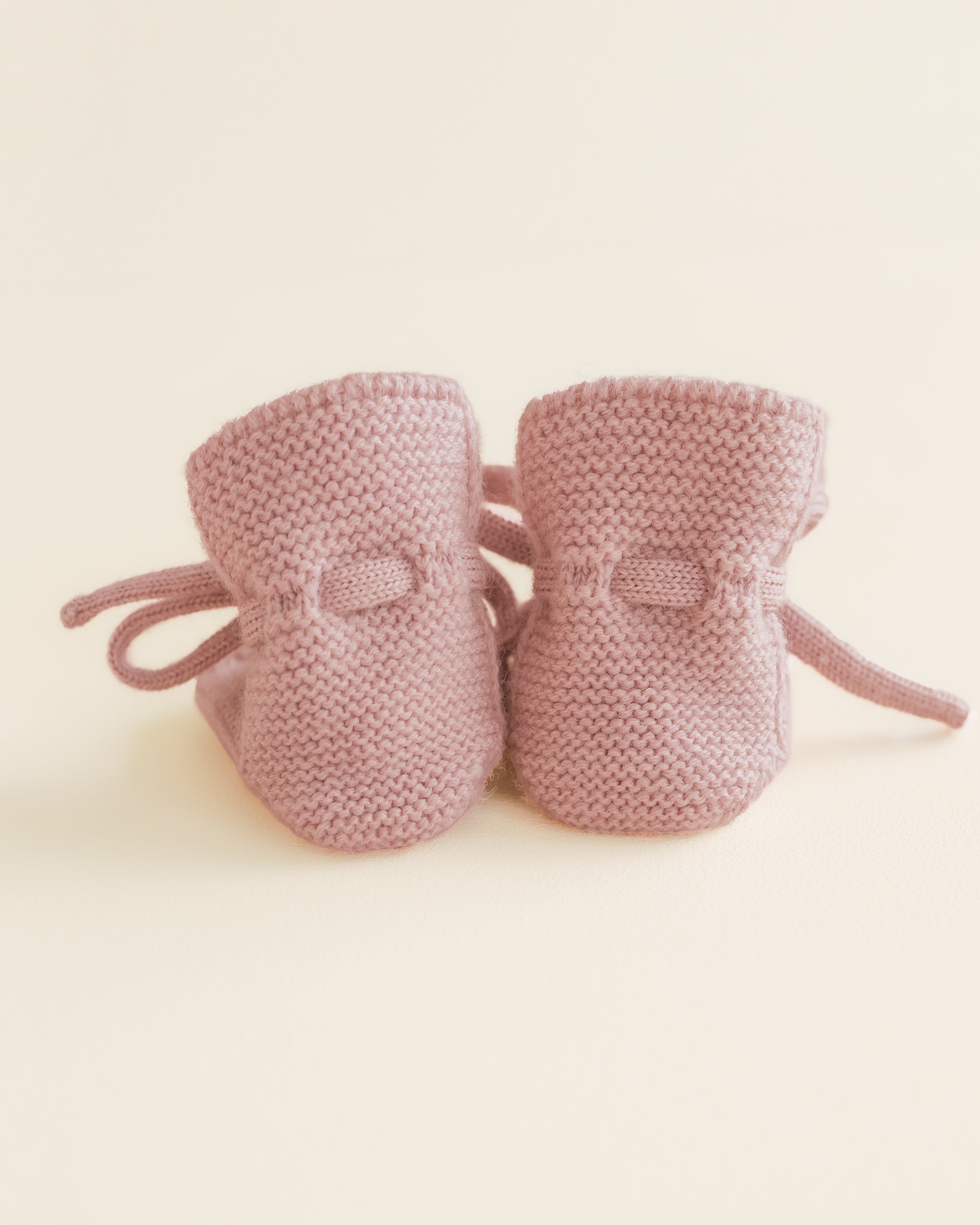 Hvid Hvid - Booties - Powder - Pearls & Swines