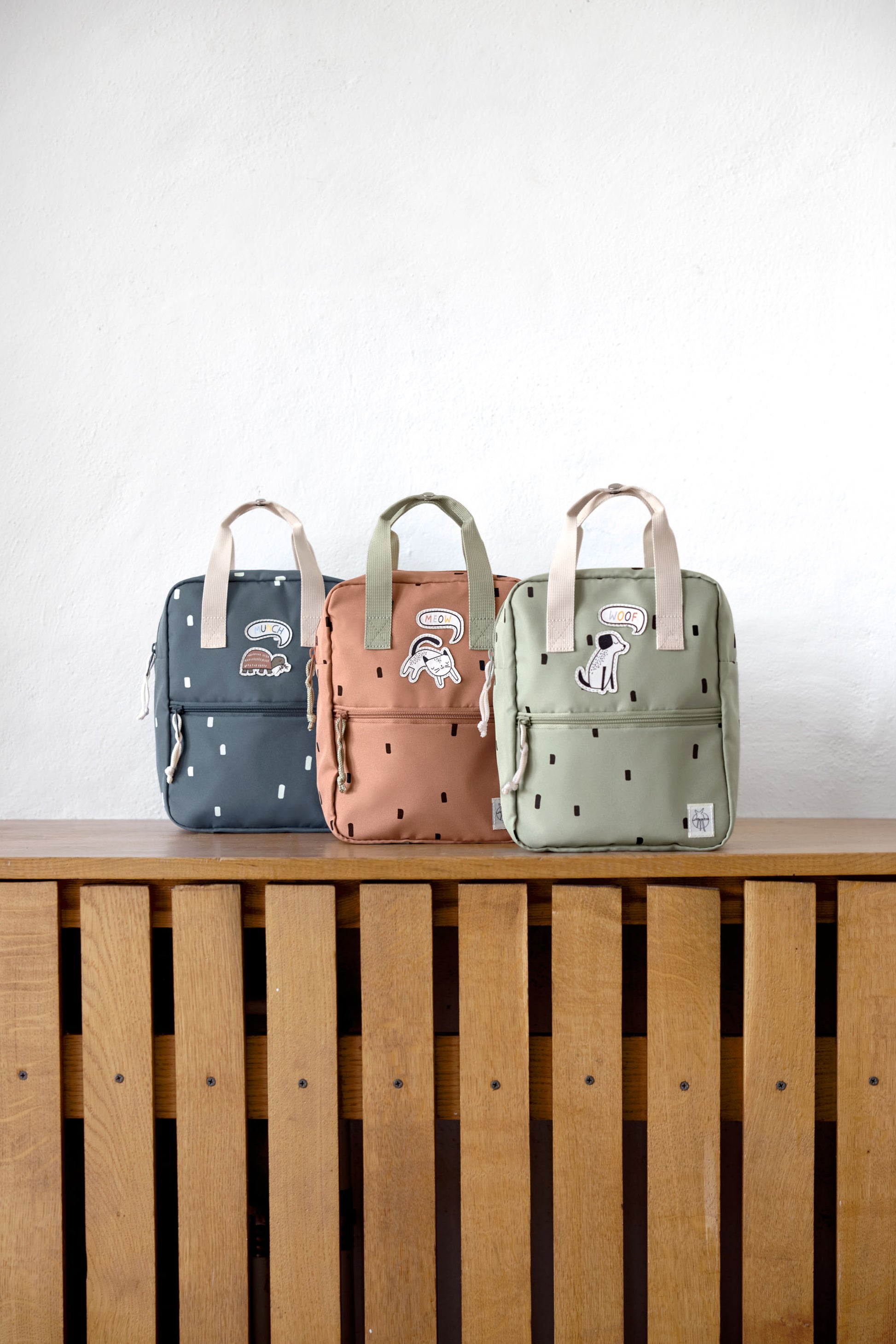 Lässig Lässig - Mini Square Backpack - Happy Prints, caramel - Pearls & Swines