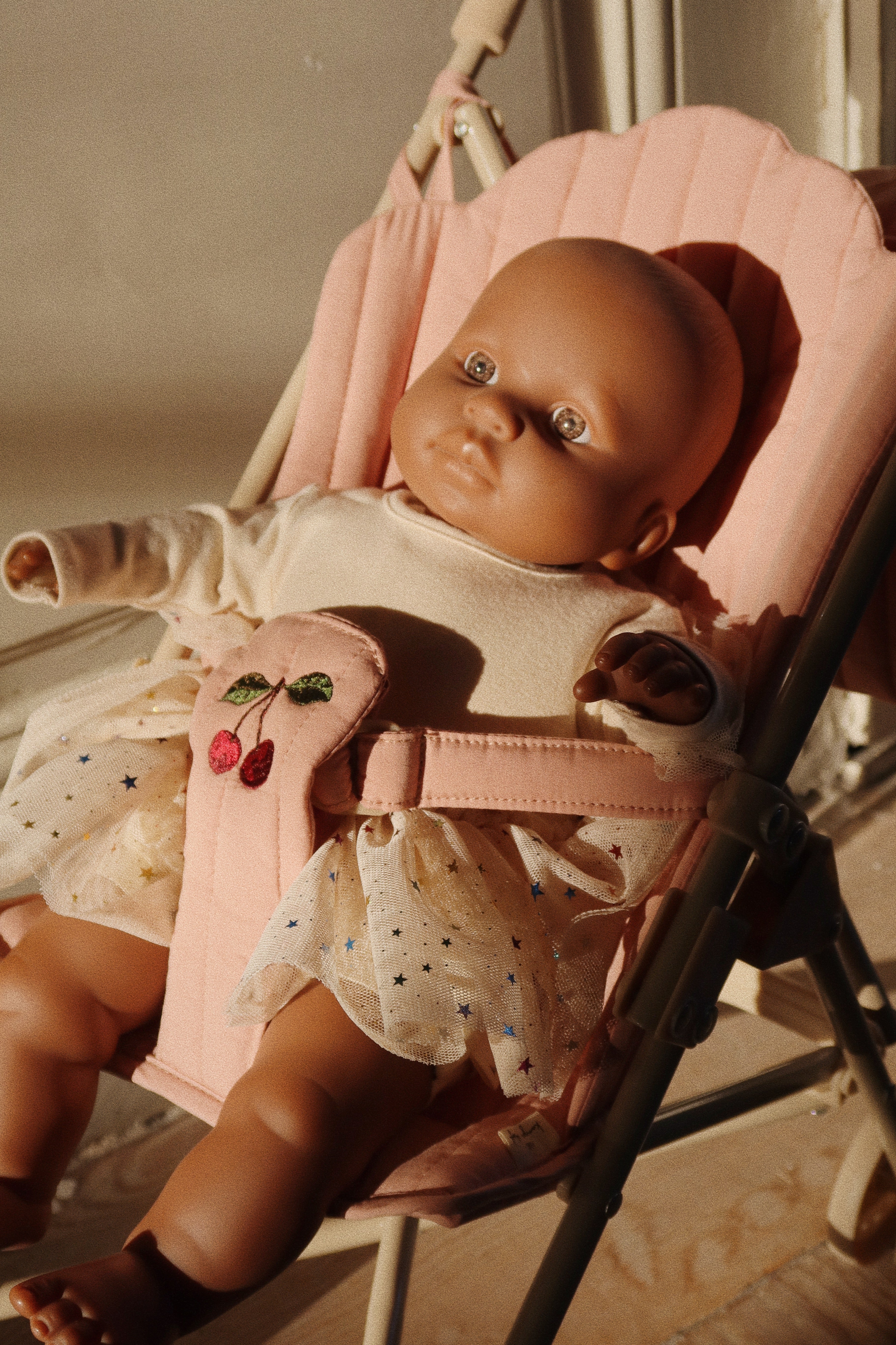 Konges Sløjd Konges Sløjd Doll Stroller - Mahogany Rose - Pearls & Swines