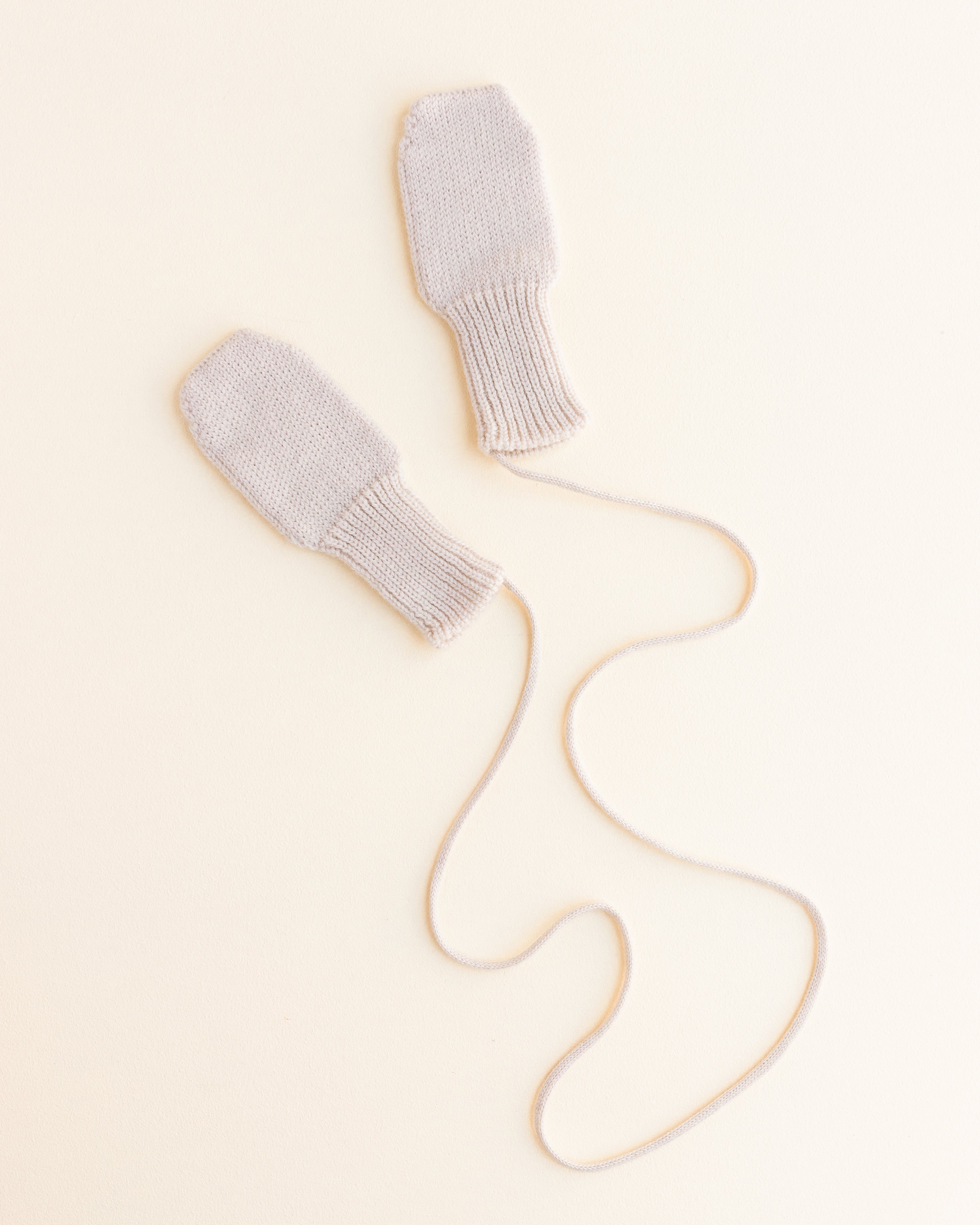 Hvid Hvid - Mittens - Cream - Pearls & Swines