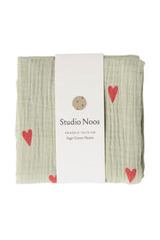 Pearls and Swines Studio Noos - Swaddle Medium - Sage Green Hearts - Pearls & Swines