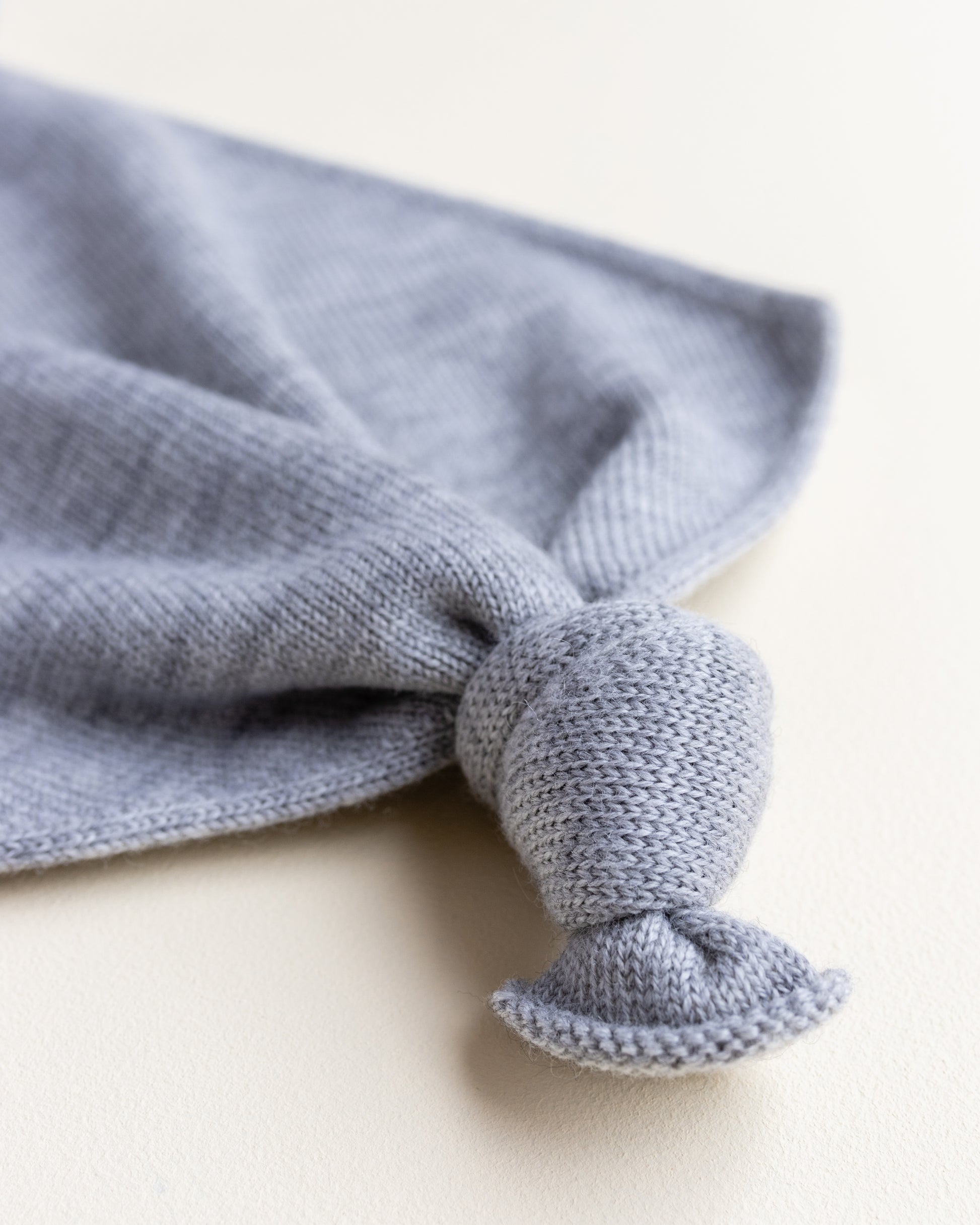 Hvid Hvid - Teddy Tokki - Grey Melange - Pearls & Swines