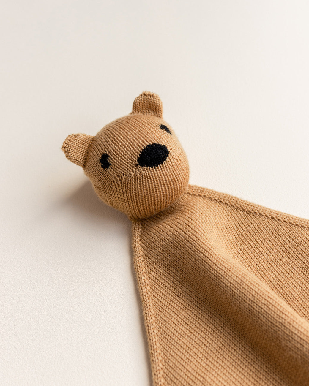 Hvid Hvid - Teddy Tokki - Ochre - Pearls & Swines