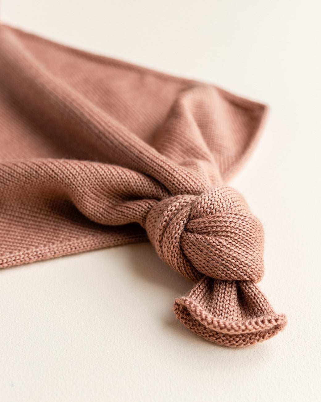 Hvid Hvid - Teddy Tokki - Terracotta - Pearls & Swines