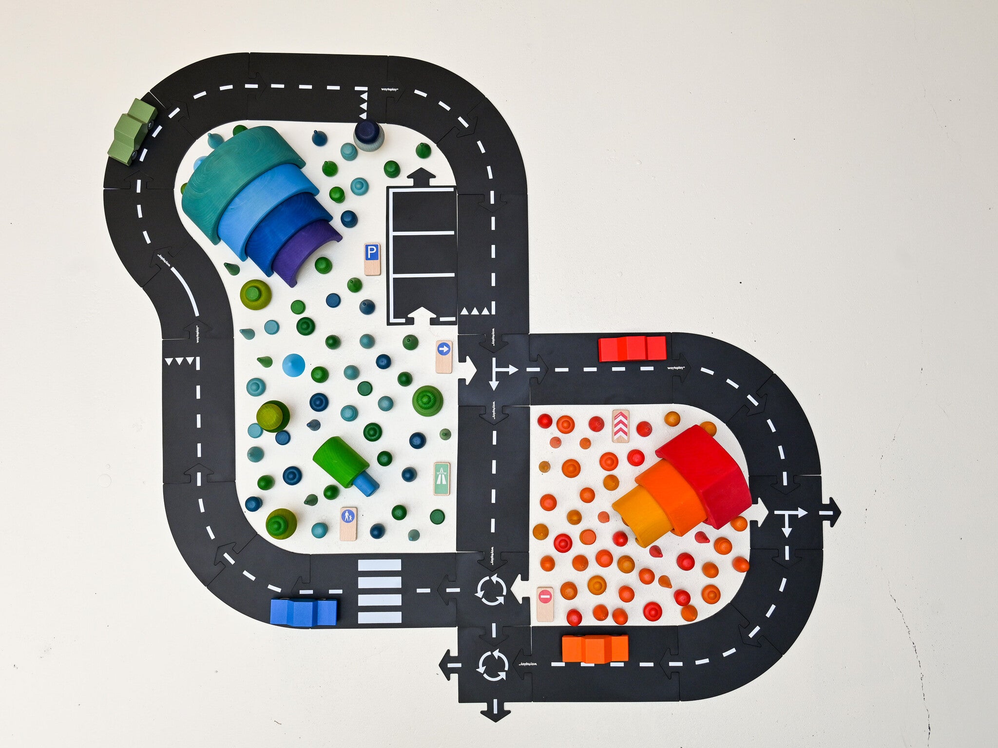 Waytoplay Waytoplay - Highway - 24 Road Pieces - Pearls & Swines