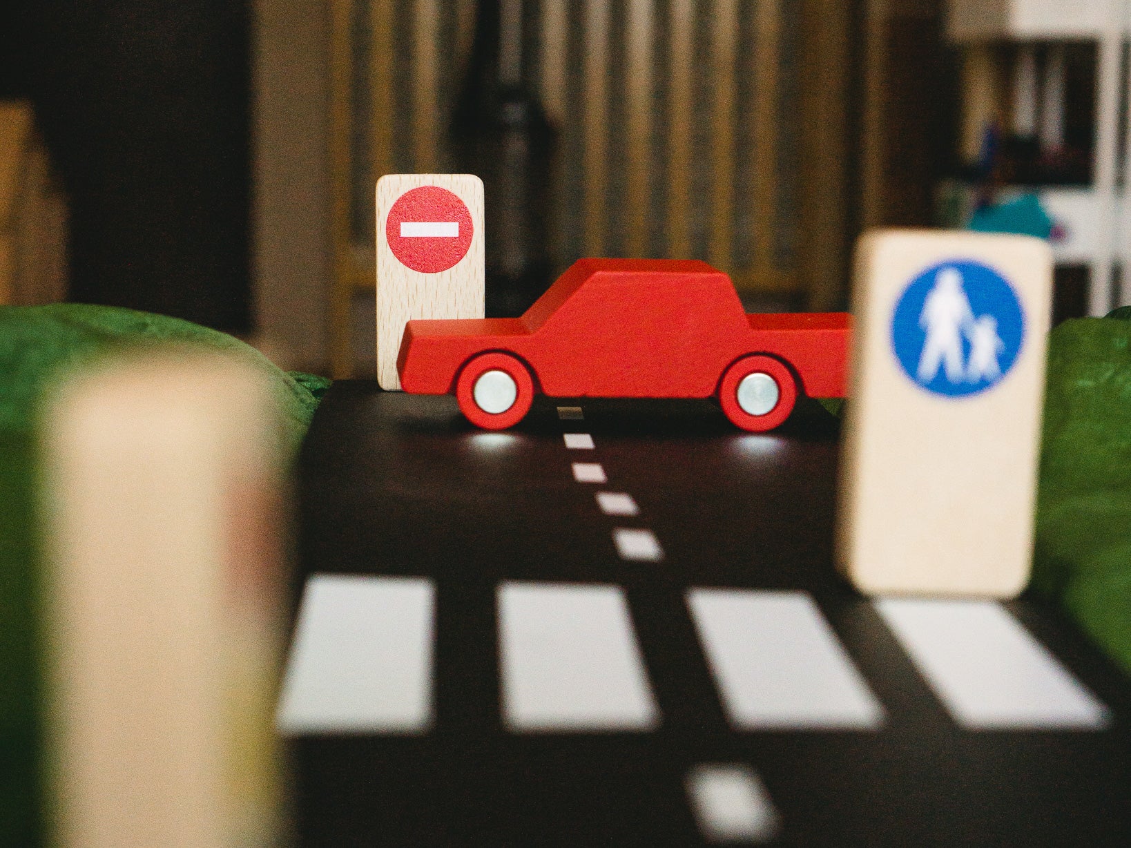 Waytoplay Waytoplay - Roadblocks - Traffic signs - Pearls & Swines